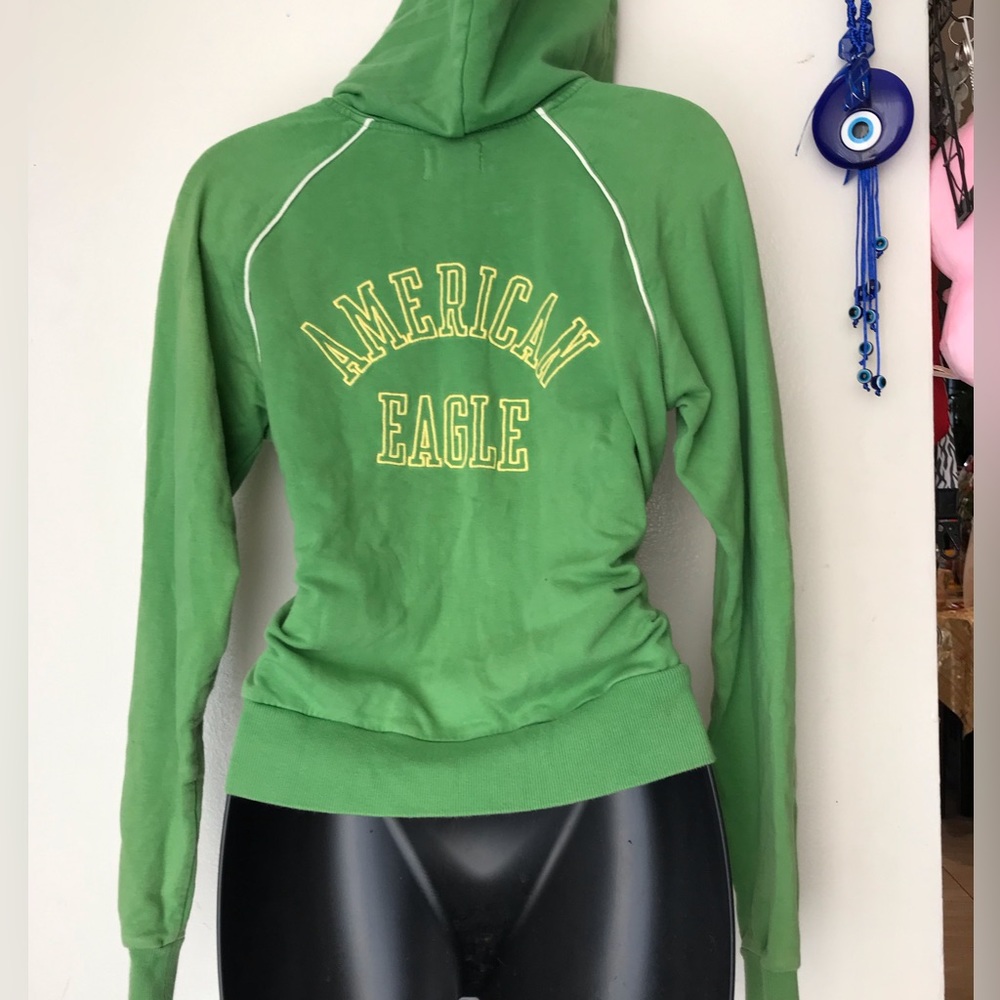 💚 American Eagle Zip-up Sweater 💚